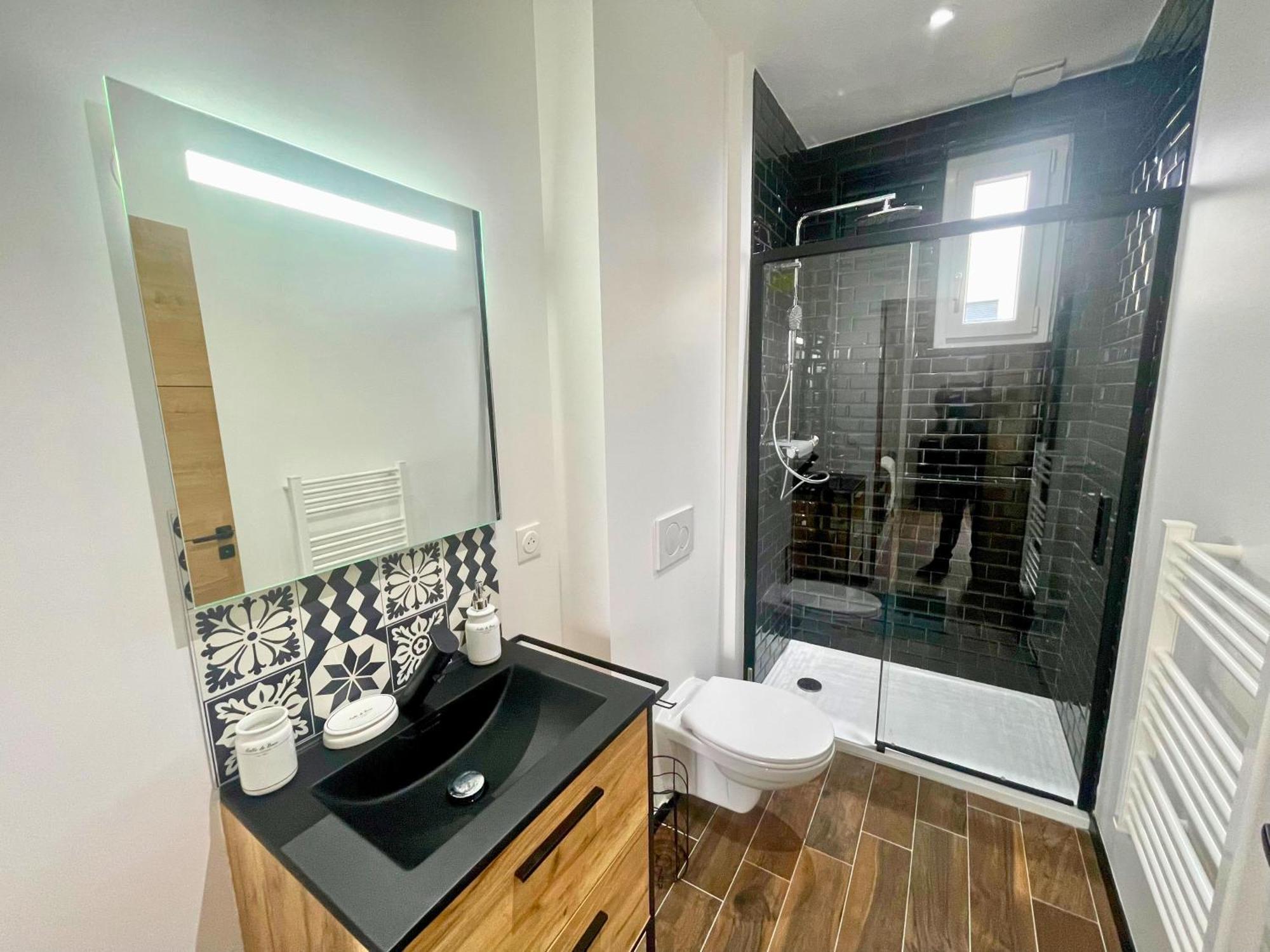Pleyel Cosy Apartment แซงต์-เดอนี ภายนอก รูปภาพ